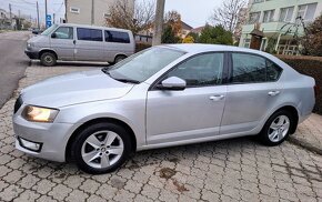 Škoda Octavia III 1.6TD dovoz Anglicko - 3