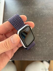 Apple Watch SE 44mm (2020) - 3