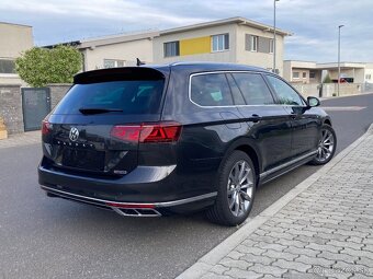 Passat R-Line 4motion 360'kamera 2.0TDI 140KW DSG - 3