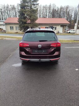 Passat alltrack B8 DSG BiTDI 2.0 TDI 176kw Webasto 158km - 3