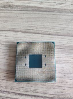 Ryzen 5 5600 - 3