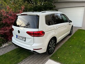 Predám VW Touran 1.8TSI R-Line r.v 2017 - 3