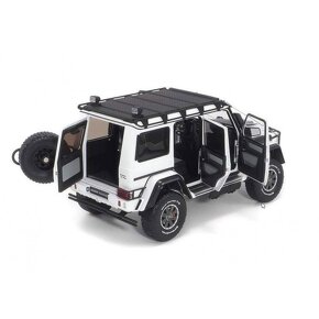 Model auto mercedes benz G brabus 550 1:18 almost real - 3