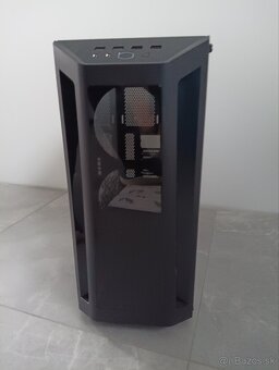 PC Skriňu  / case Cooler Master - 3