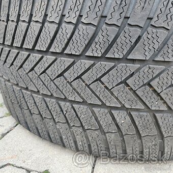 295/35 r21 Bridgestone - 3