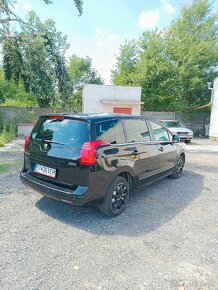 Peugeot 5008 1.6 16V 115kW r.v.2010 - 3