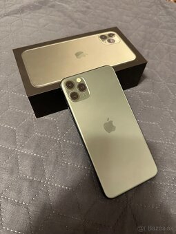 iPhone 11 Pro Max Midnight Green - 3