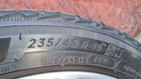 235/45 R19 Michelin zimne - 3