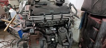 Motor Volkswagen 1.9 TDI 77kw - 3