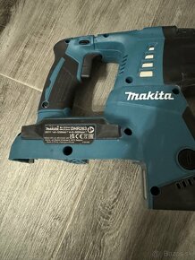 Akú kladivo MAKITA - 3