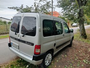 Citroen BERLINGO 1.6 HDI 55K M5 ROK 2008 5.miest.. - 3