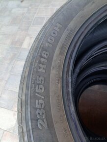 Predám 4ks letné pneu 235/55/18 Kumho lacno top stav - 3