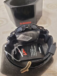 Casio G-Shock GA-110GB-1AER Nové - 3