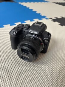 Canon EOS R10 + 2 Objektívy - 3