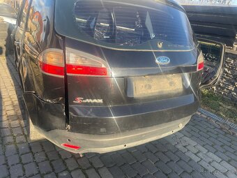 Ford s-max - 3