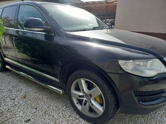 Predám Volkswagen Touareg 3,0 tdi r.v.2008 - 3