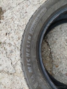 225/50r17 - 3