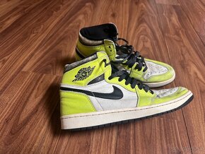 NIKE AIR JORDAN 1 Retro High OG visionaire - 3