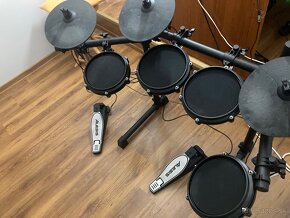 Bicie alesis turbo mesh kit - 3