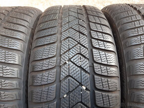 225/40 R18  -zimné Pirelli RSC - 3