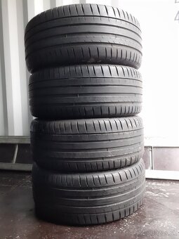 Michelin pilot Sport 255/40R19 - 3