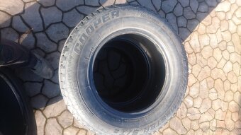 Zimné pneu 205/70 r15 - 3