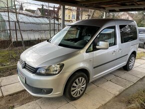 Volkswagen Caddy Life 1,6TDI Combi r. 2011 - 3