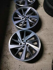 4ks alu disky Seat (Škoda vw ) 5x112 R18 - 3