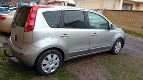 Nissan note 1.4i 2008 v dobrom stave treba volať maly najazd - 3