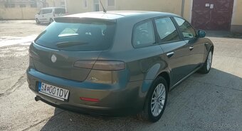 ALFA ROMEO 159 Sportwagon 1.9JTD 88KW - 3