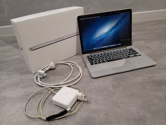 MacBook Pro 13,3" - 3