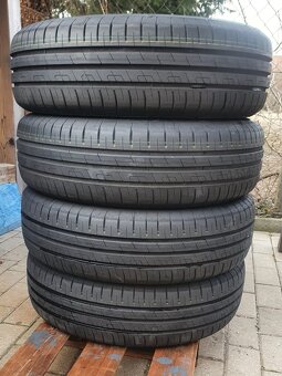 Goodyear EfficientGrip Performance 185/65 R15 88H - 3