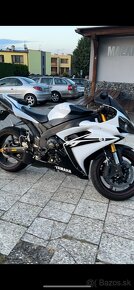 YAMAHA YZF - R1 - 3