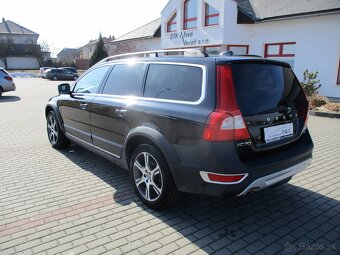 VOLVO XC70 2,4D5 158kw Geartronic Summum AWD 2012 - 3