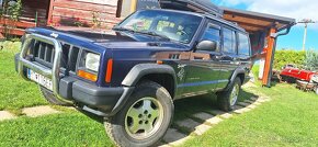 Predám Jeep cheroke xj 2.5 TD  4x4 - 3