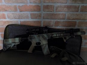 M4 Specna Arms s príslušenstvom - 3