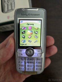 Sony Ericsson K700i - 3