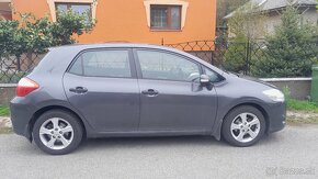 Toyota Auris 1.6VVTi 97 kw 6MT 1.majitel kupene v Prešove - 3