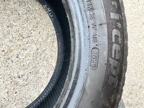 195/60R15 - 3