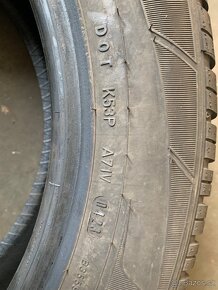 Zimní pneumatiky Dunlop 216/60R17 C vzorek 7,5 mm - 3