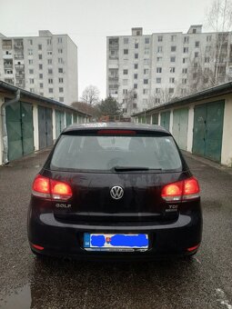 Volkswagen Golf VI 1.6 TDI Bluemotion 2012 Po 1.Majitelovi - 3