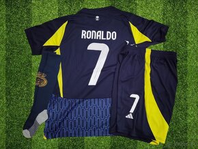 dres RONALDO Al Nassr FC 24/25 vel.L - - 3