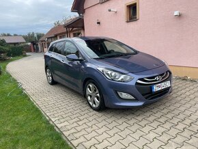 Hyundai i30 CW kombi 1.6i CRDi HP 16V DOHC Style, 94kW, M6, - 3