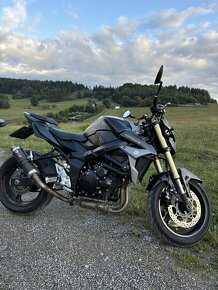 Suzuki gsr 750 v TP35Kw - 3