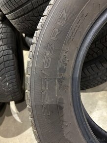 225/65 R17 letné Nokian - 3