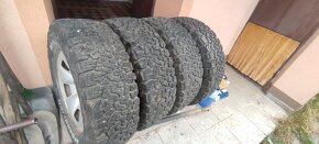 BF Goodrich ALL-TERRAIN A/T 245/70 R16 - 3