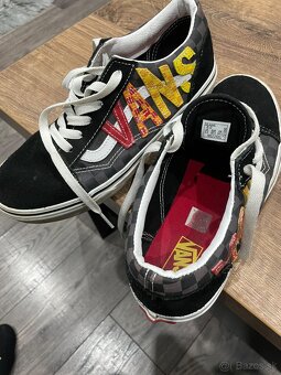 Vans - 3