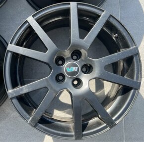 Octavia rs SPIDER 5x100 R17 - 3