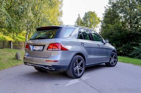 Mercedes-Benz GLE SUV 350d 4matic A/T - 3