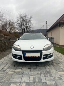 Renault Laguna III 2.0 dCi - 3